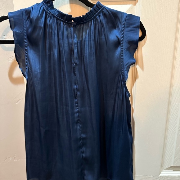 Banana Republic Sleeveless Top - Picture 2 of 3